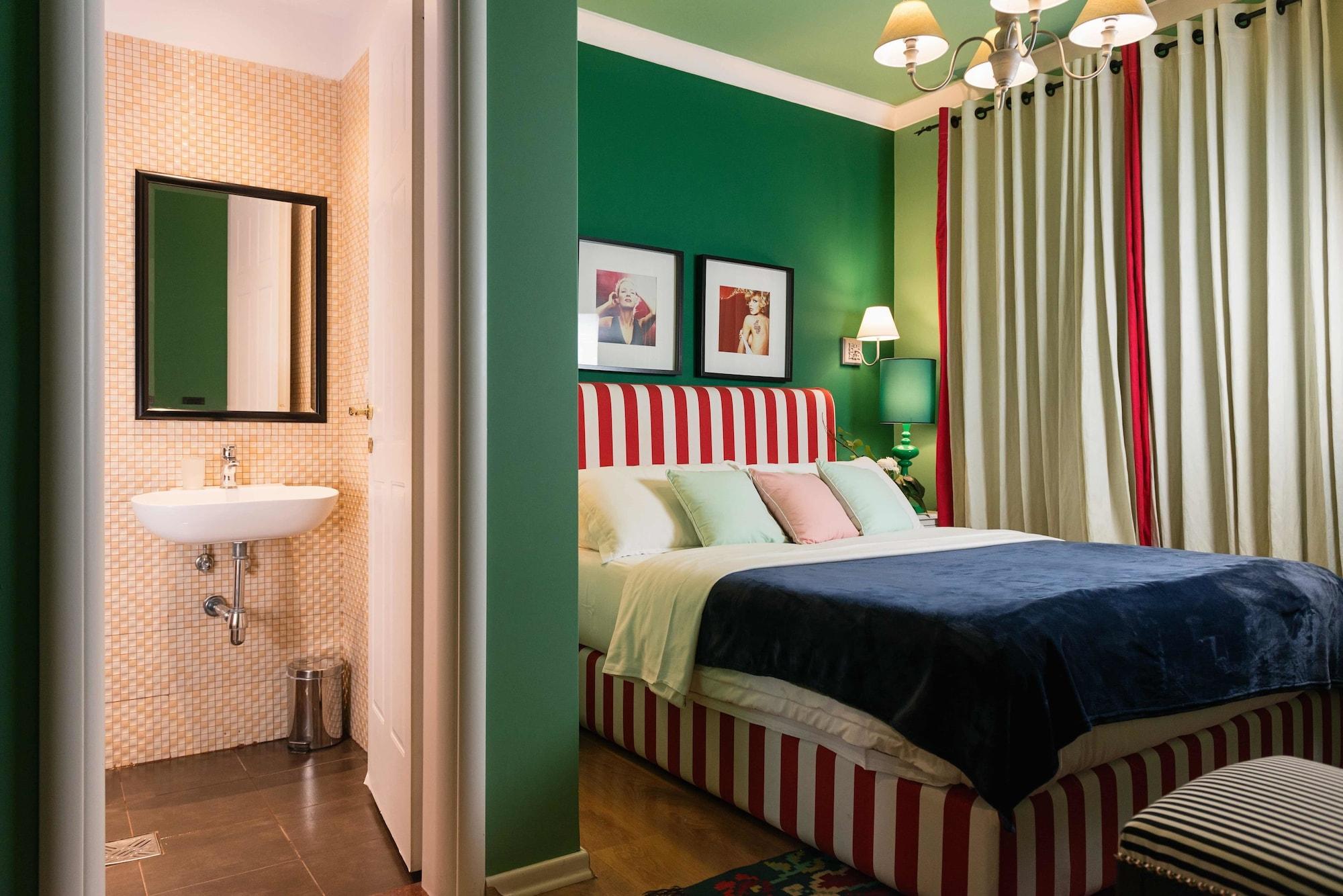 Areela Boutique Hotel Tiranë Ngoại thất bức ảnh