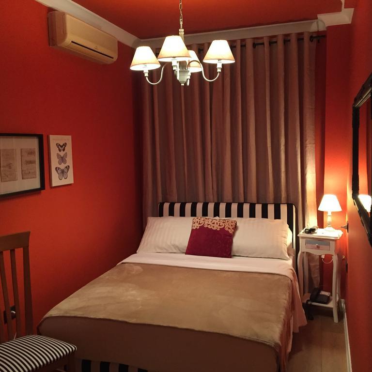 Areela Boutique Hotel Tiranë Ngoại thất bức ảnh